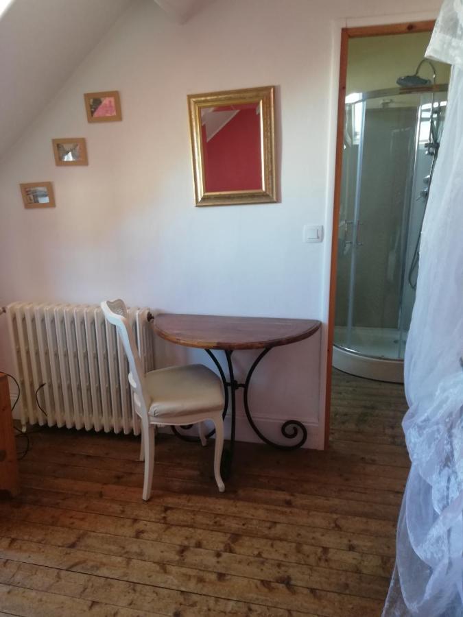 La Chambre d'hôte de Chris Cherbourg-en-Cotentin Exterior foto